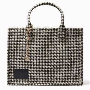 SANDRO WOMEN LARGE KASBAH WHITE BLACK HOUNDSTOOTH TWEED TOTE BAG 👜